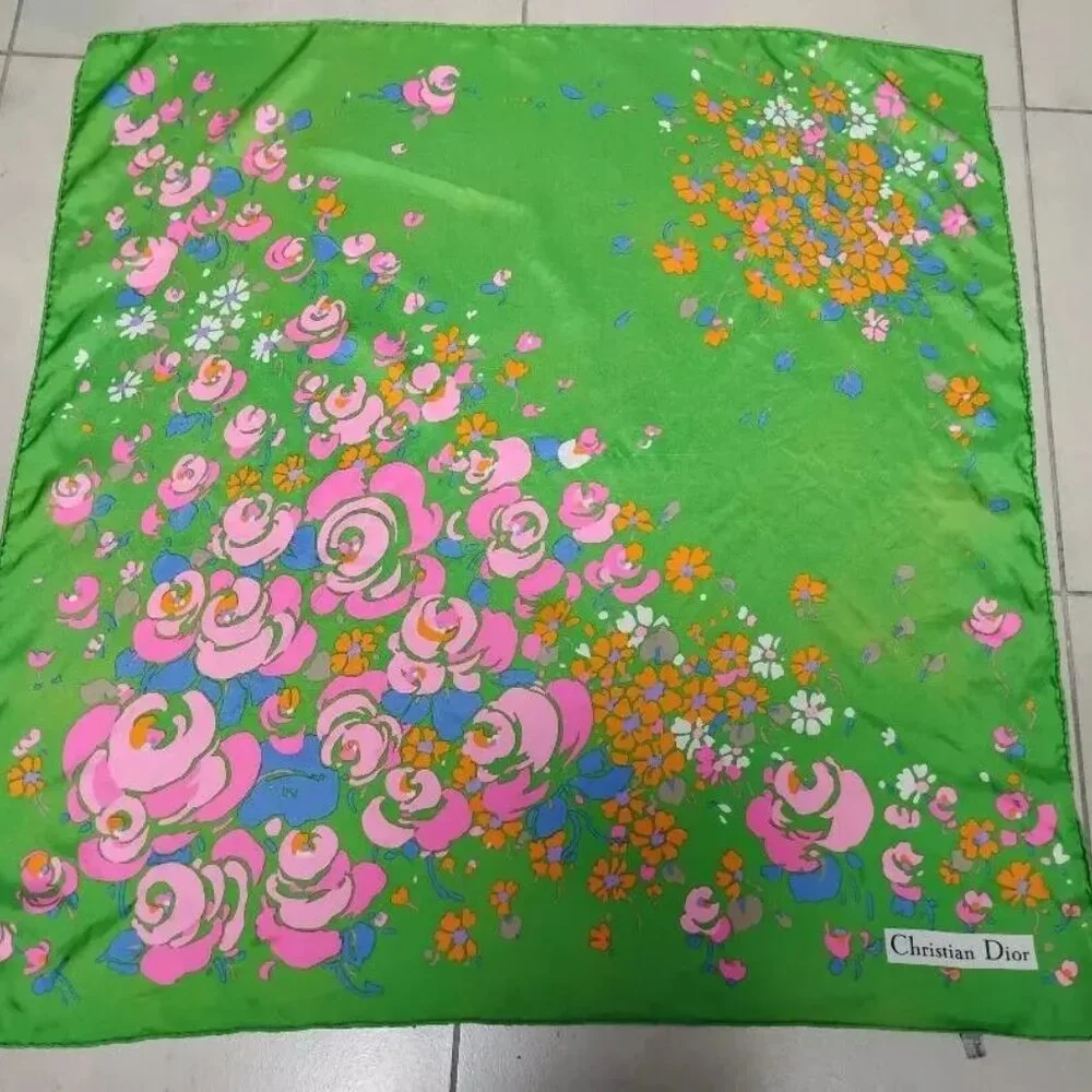 ❤️Rare CHRISTIAN DIOR France Multi Color 100% Silk Hand Rolled Forward Hem Scarf - Picture 2 of 7